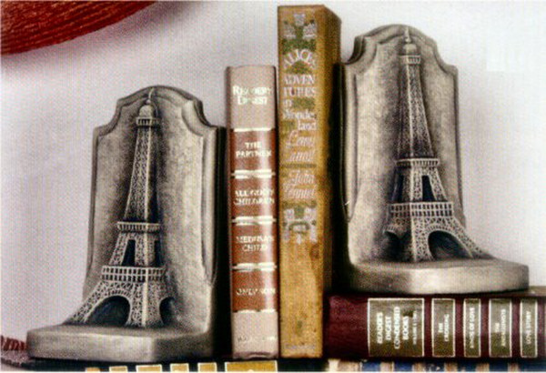 Eiffel Tower Bookends Set Statues